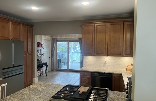 Dilworth Casa | MEJOR UBICACIÓN EN CHARLOTTE !! Casa de 3 camas / 2 baños en Dilworth (se admiten mascotas con valla)
