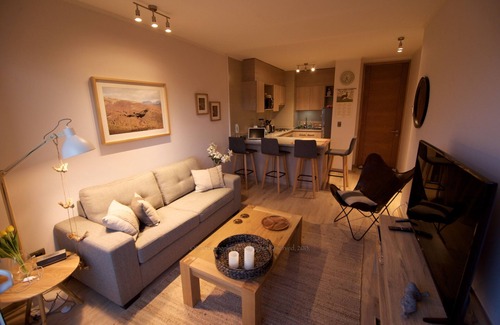 Puerto Varas Apartamento | La mejor ubicación en Puerto Varas! Precioso apartamento con 2 baños para hasta 4 personas.