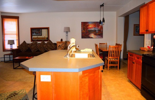 Copper Mountain Village Condominio | *** La mejor ubicación en el centro del pueblo en Copper Mountain!***