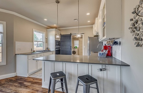 Central Oklahoma City Casa | Best location in heart of OKC! Willow Tree Retreat