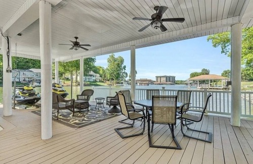 Westlake Corner Casa | BEST location on Smith Mtn lake! Waterfront home w POOL & Dock in no wake zone.