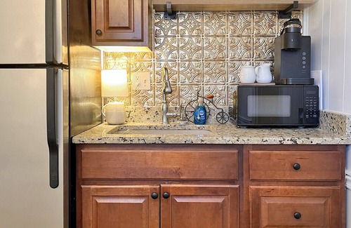 Harpers Ferry Apartamento | Best location! The Ohio Suite @ historic 1799 Inn