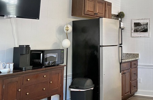 Harpers Ferry Apartamento | Best location! The Ohio Suite @ historic 1799 Inn