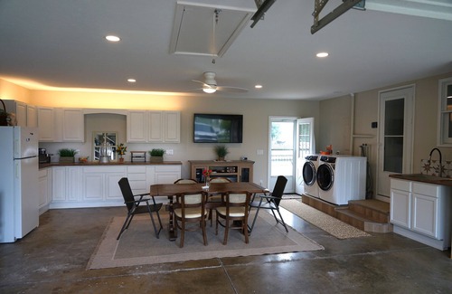 Huron Casa | BEST LOCATION Water Front.Private Dock.Canoe.Kayak.PaddleBoard,GolfCourseCommnty