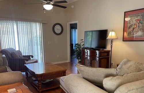 Virginia Trace Casa | Best Locaton in The Villages Walking Distance to Lake Sumter Landing