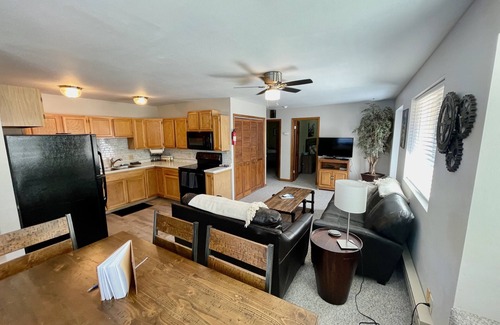Ouray Condominio | Best Mtn Amphitheater&fireworks views from PRIVATE DECK-1200MGPS-River-BBQ yes!!
