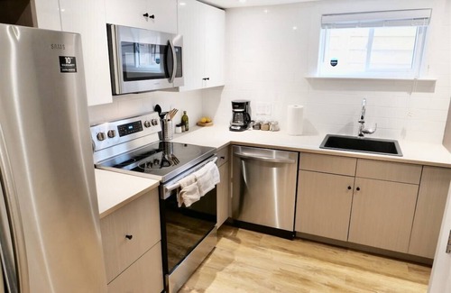 Brookland Apartamento | Best of Brookland! Family Friendly w Private Parking!