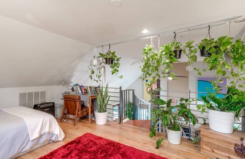 Cabbagetown Casa | Lo mejor de Cabbagetown con piano de cola, jacuzzi, putting green. ¡2 millas al MB-Stadium!