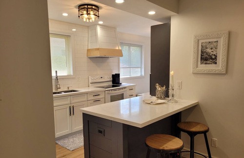 Fergus Casa | Best place to be, it's full of charm and it's in a very convenient location!