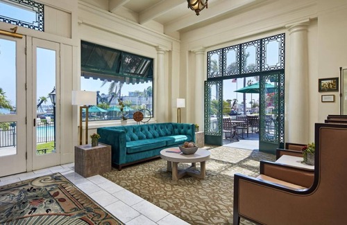 Coronado Hotel | Best Place to Unwind! Comfortable Unit, Onsite Pool, Parking & Beach Access!