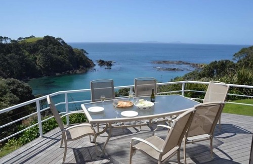 Whananaki Casa | Los mejores premios de Ganador de bronce de Bookabach, Playa privada, vistas increíbles