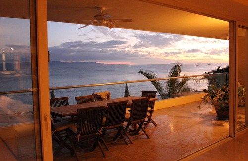 Emiliano Zapata Condominio | ¡¡Mejor valor!! Luxury Beach Front Condo