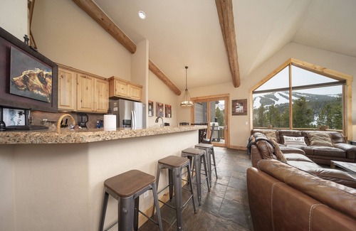 Winter Park Casa | ¡La mejor casa de pueblo de lujo en Lakota frente a la estación de esquí, jacuzzi privado!