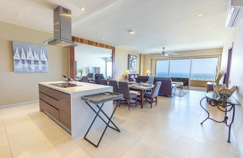 Colonia El Progreso Condominio | Vista al mar, perfecta ubicación