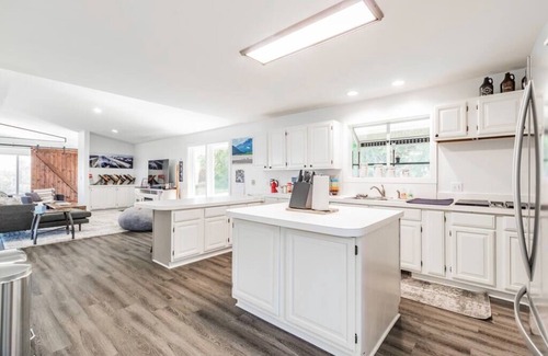 Fayetteville Casa | Best view in Fayetteville - Hot tub (Sleeps 4)