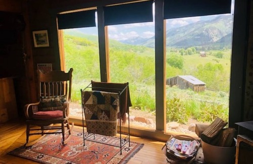 Kamas Cabina | Best Views in Weber Canyon! 4 bdrm Rustic Paradise