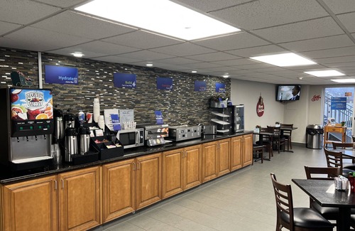 Chillicothe Hotel | Best Western Adena Inn