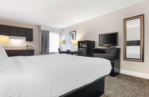 Bridge City Hotel | Best Western Bayou Inn
