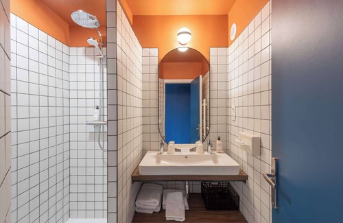 Jons Hotel | Best Western Bridge Hotel Lyon East