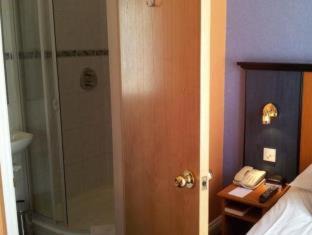 Pimlico Hotel | Best Western Corona Hotel