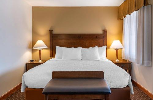 West Yellowstone Hotel | Best Western Desert Inn