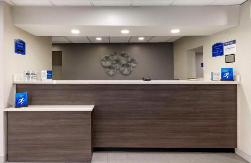 Mattoon Hotel | Best Western Heartland Inn