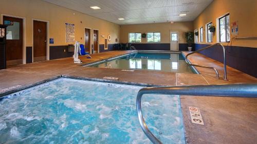 Macon Hotel | Best Western Inn & Suites of Macon