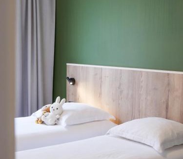 Fontaine-le-Comte Hotel | Best Western Le Bois de la Marche