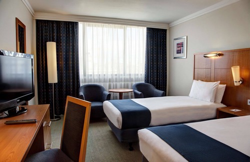Harlington Hotel | Best Western London Heathrow Ariel Hotel