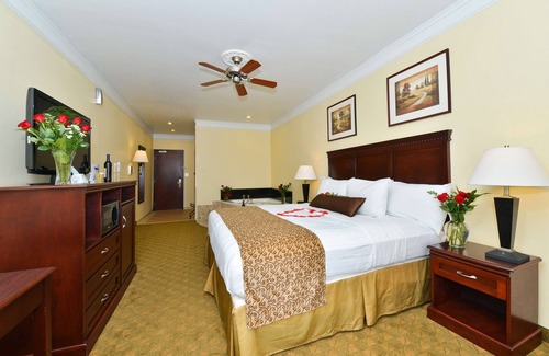 Edna Hotel | Best Western Lone Star Inn