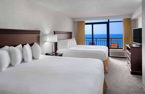 Crescent Beach Hotel | Best Western Ocean Sands Beach Resort