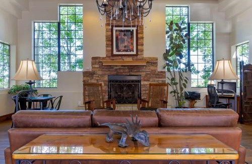 Show Low Hotel | Best Western Paint Pony Lodge