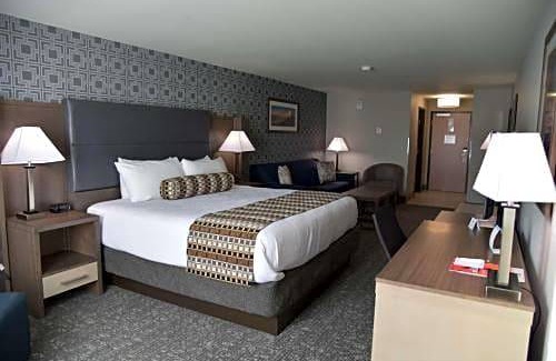 West Sahara Hotel | Best Western Plus Las Vegas West