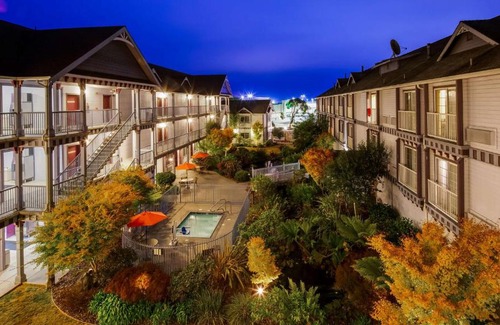 Eureka Hotel | Best Western Plus Bayshore Inn