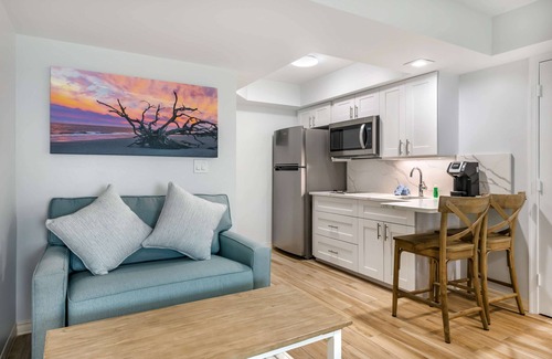 Fort Myers Beach Hotel | Best Western Plus Beach Resort