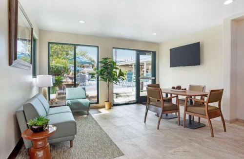 Paso Robles Hotel | Best Western Plus Black Oak