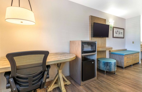 Capitola Hotel | Best Western Plus Capitola By-the-sea Inn & Suites