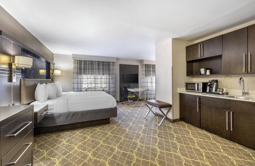 Clemson Hotel | Best Western Plus Clemson Hotel & Conference Center