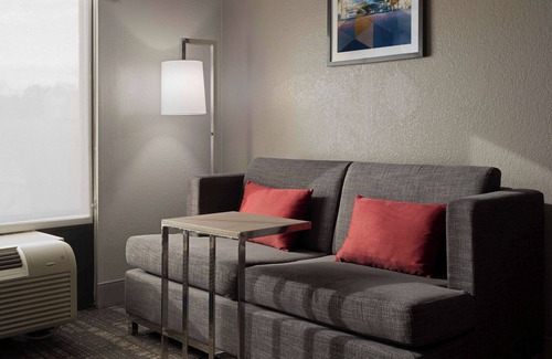 Clinton Hotel | Best Western Plus Clinton/Jackson