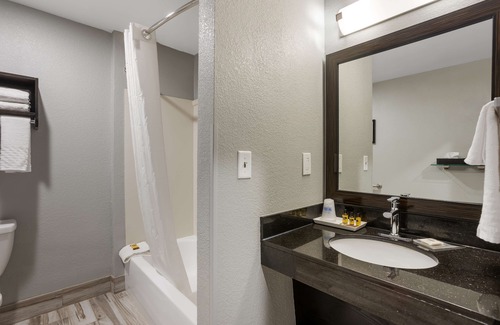 Columbia Hotel | Best Western Plus Columbia Inn