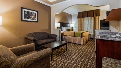 Weatherford Hotel | Best Western Plus Cutting Horse Inn & Suites
