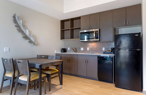 Deer Valley Hotel | Best Western Plus Executive Residency Phoenix North Happy Valley