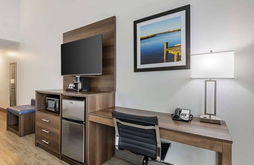 Yulee Hotel | Best Western Plus First Coast Inn & Suites