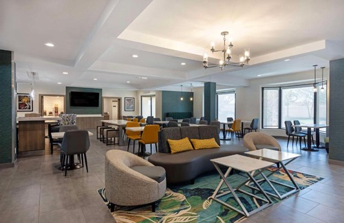 Fossil Creek Hotel | Best Western Plus Fort Worth North