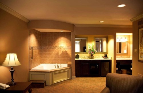 French Quarter Hotel | Best Western Plus French Quarter Courtyard Hotel