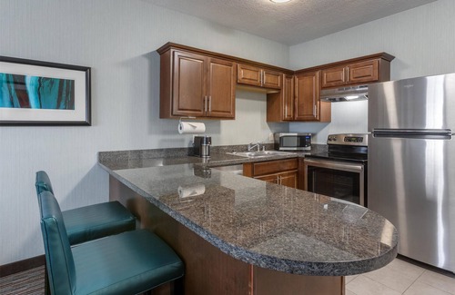 Gallup Hotel | Best Western Plus Gallup Inn & Suites