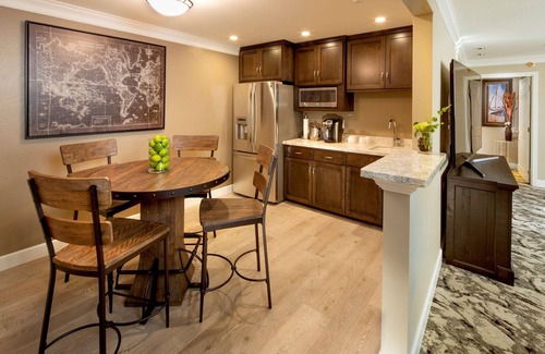 Downtown Hotel | Best Western Plus Humboldt Bay Inn