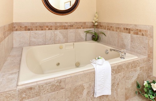 Lincoln City Hotel | Best Western Plus Landmark Inn