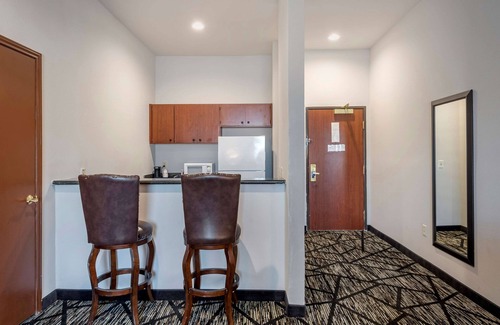 McKinney Hotel | BEST WESTERN PLUS McKinney Inn & Suites