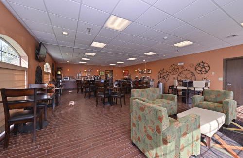 Redmond Hotel | Best Western Plus Rama Inn